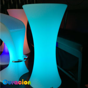 光る家具クラシオン　丸形ハイテーブル