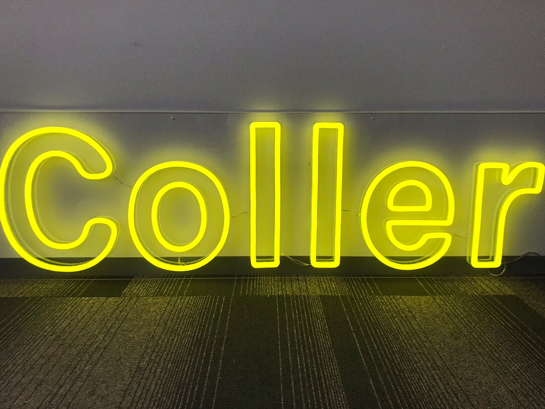 LEDネオンサイン｜ネオン看板の製作事例（coller）