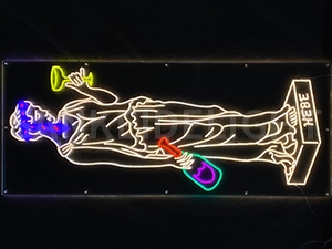 LEDネオンサイン｜ネオン看板のオーダー・製作事例（イラスト/ギリシャ/等身/ホワイト）
